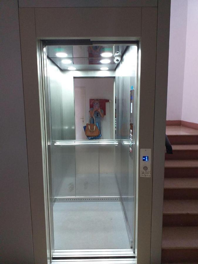 Popovic Apartment Pula Ngoại thất bức ảnh